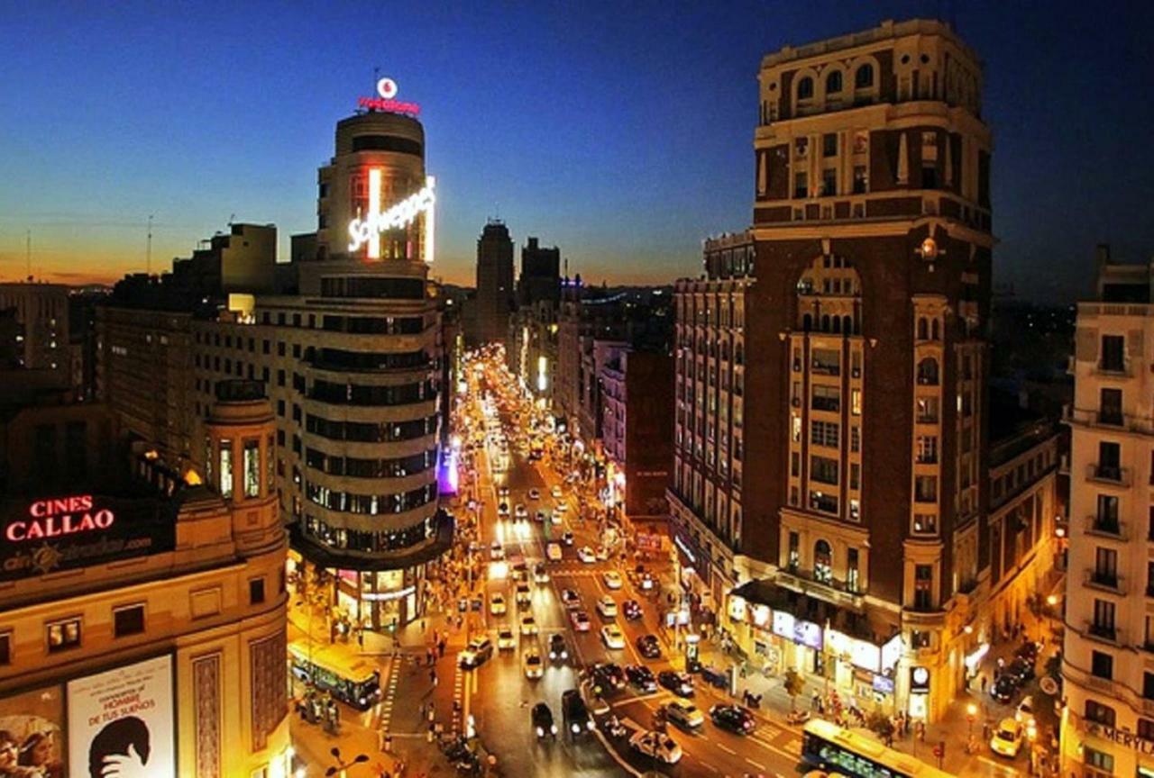 Atico En El Centro De Madrid - Calle Jardines Exterior photo